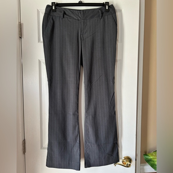 Mossimo Pinstripe Gray/Blue Wide-leg Dress Stretch Pants w/Pockets ~ Size 10 - Picture 1 of 4